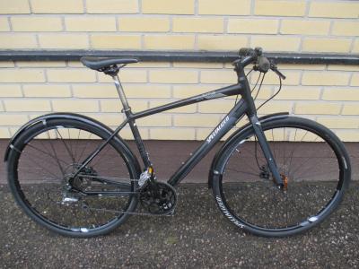 Specialized hybridi/maantiepyörä 28